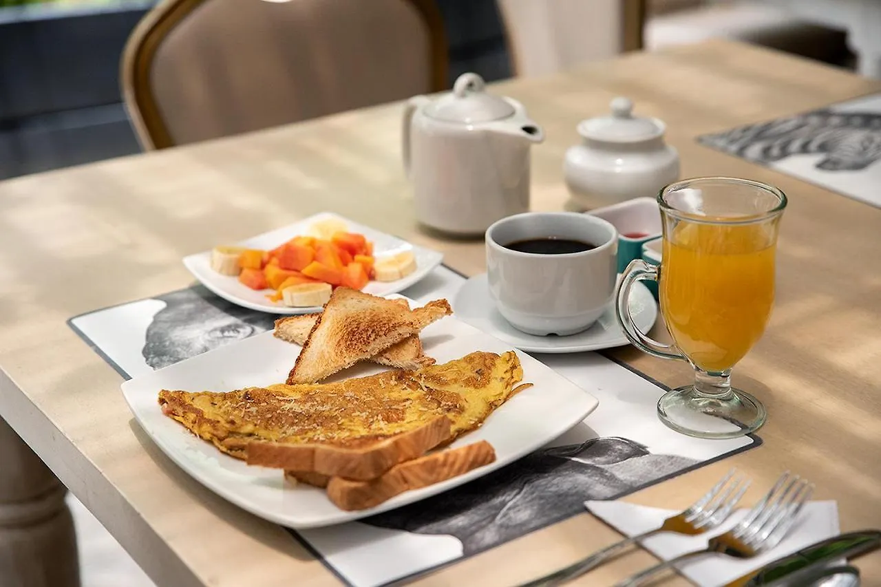 Hotel Ayenda Casa Kolping Bogotá